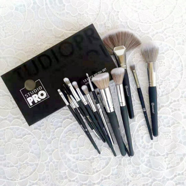 13-Pcs B.H Cosmetics Studio Pro Brush Set